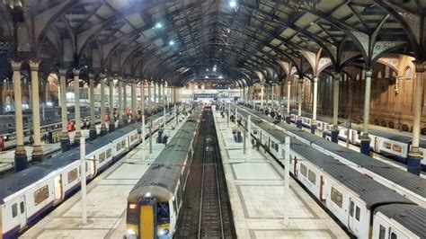 Using Liverpool Street Station In London Showmethejourney