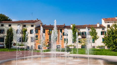 Visitez Quartier Cittadella Le Meilleur De Quartier Cittadella V Rone