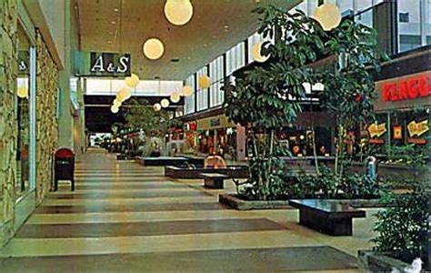 Walt Whitman Mall Huntington 1962 Gregchris66 Flickr