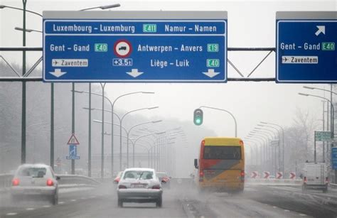 Warnings Issued For Slippery Roads Across Belgium