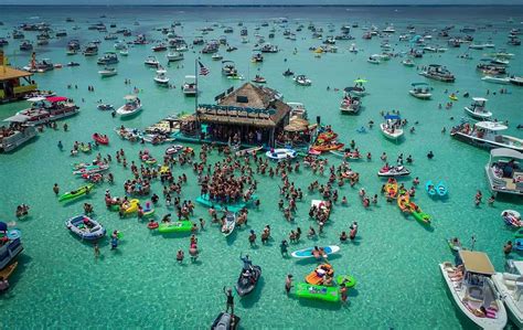 Water World The Floating Bar In Destin Florida Mommy Travels