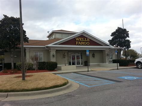 Wells Fargo Destin FL Banking Services