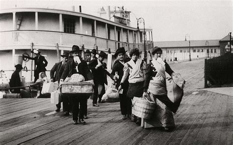 Immigrants Travelled By Ship