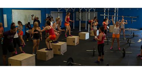 What Is Crossfit Like For Beginners Popsugar Fitness