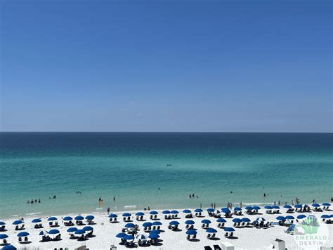 What Makes Destin S Sand So White And Why Does It Squeak Emerald Destin