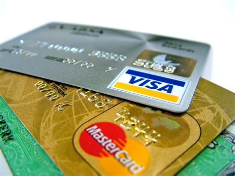 Which Is The Best Visa Mastercard For Travelers Triangle Trip