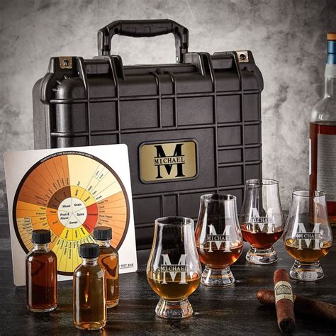 Whiskey Travel Case Uncrate Pinterest Travel Kits Bottle And