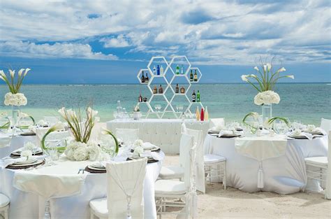 Why A Destination Wedding At Sandals Resorts Is Perfect For You