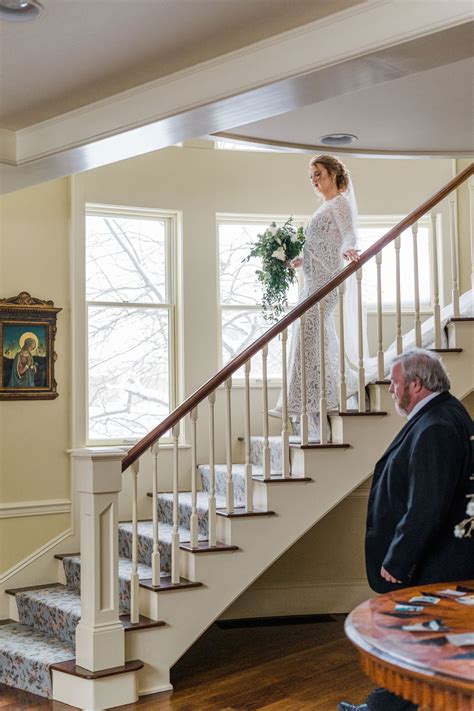 Winter Mansion Micro Wedding In Stowe Vt Desirae Jean Photography