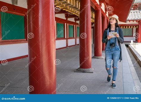 Woman Searching For Destination By Guide Map Stock Image Image Of Kansai Journey 126061217