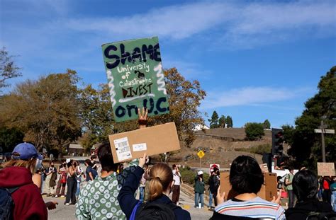 Words Worth Uc Santa Cruz Protestors Disrupt College Republicans Meeting Their Actions