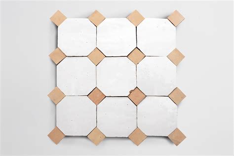 Wow This New 4 Piece Tile Collection Can Be Arranged 16 Different Ways Cle Tile Interior