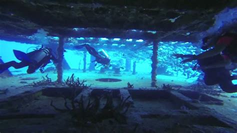 Wreck Dive Luxury Yachts Charters Boat Rentals Cancun Mexico